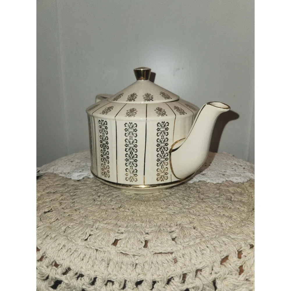 Antique 1950's Sadler Gold Filigree Ceramic Teapot with Lid Regency Style